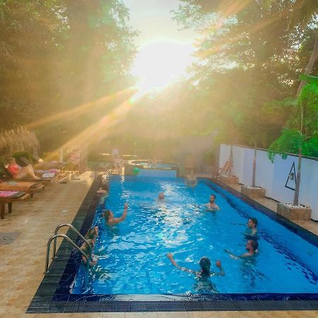 Hotel River Front Tissamaharama Bagian luar foto